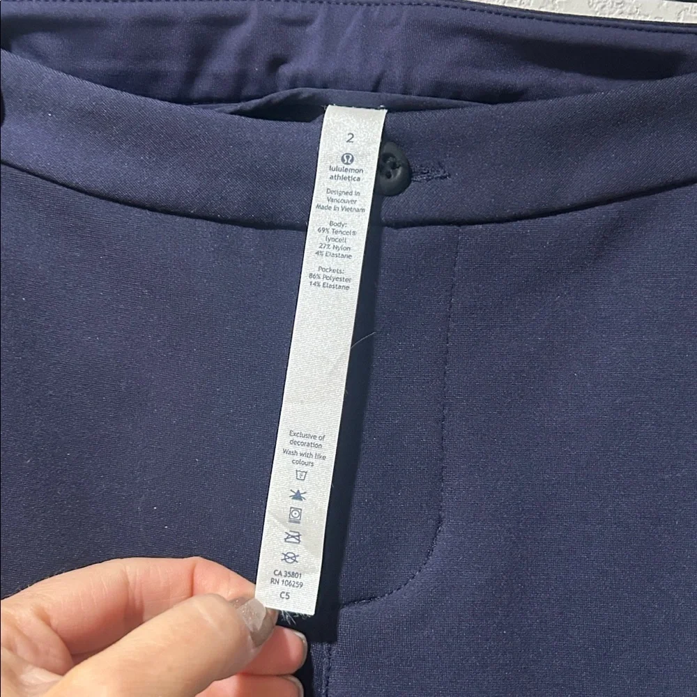 Lululemon On The Move Pant 28”